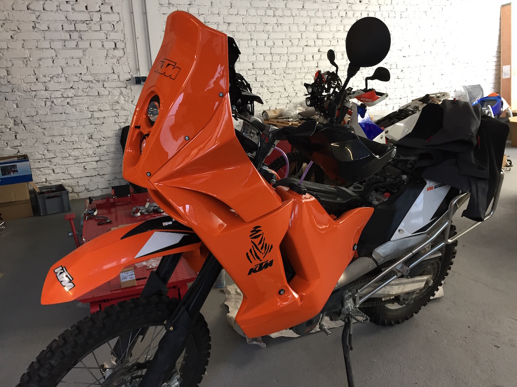 KTM 690 Africa-Race Kit mit neuem Vorbau