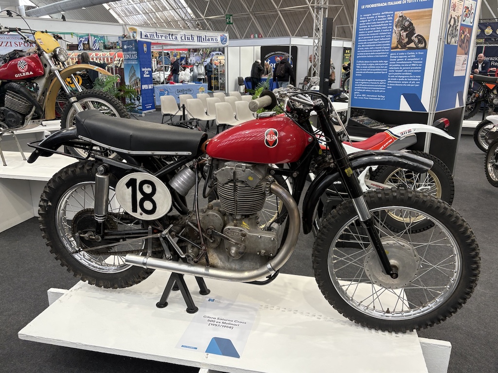 Oltimermarkt in Novegro Nov. 2025