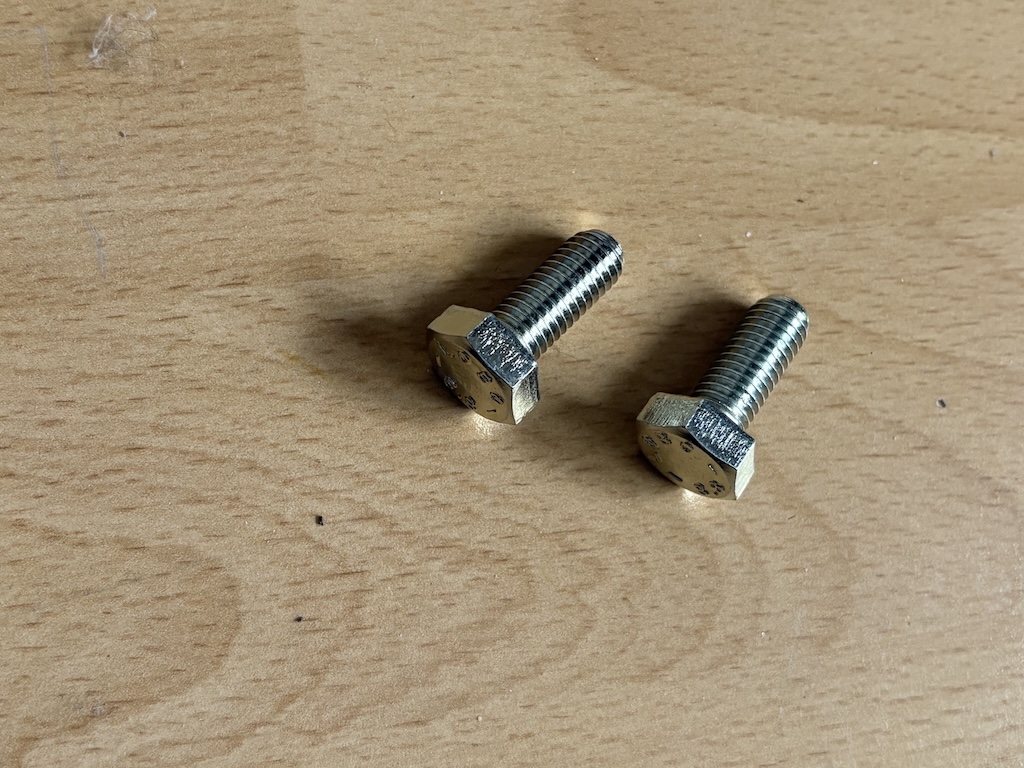 Gilera Saturno Schraube Bremssattel